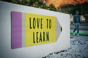 Some considerations when choosing an institution is its environment and facilities.